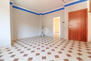 3 LOCALI A SAN BENEDETTO DEL TRONTO