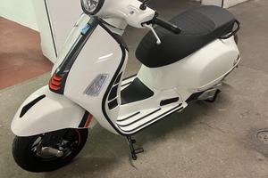 Vespa GTS 310