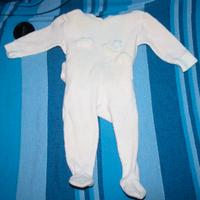 Tutina neonato rosa.