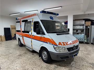 Ambulanza Mercedes Sprinter 316 CDI