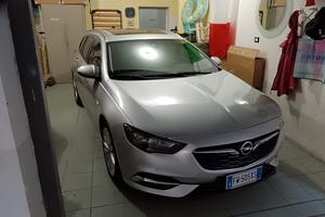 Opel Insignia 1.6 CDTI 136 CV automatica 