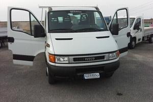Iveco Daily 35.10 2.3 HPI Cassone Fisso 4,50 M