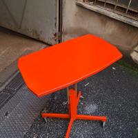 Tavolo Vintage Design 