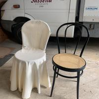 Sedie Thonet nera ferro finta paglia con vestina