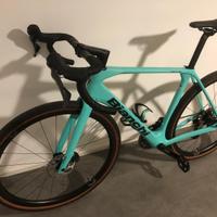 BICI GRAVEL BIANCHI IMPULSO PRO