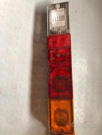 Vari ricambi fanaleria auto d'epoca