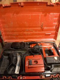 TASSELLATORE + SEGHETTO  HILTI 