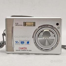 Olympus CAMEDIA FE-5500 5.0MP - Silver