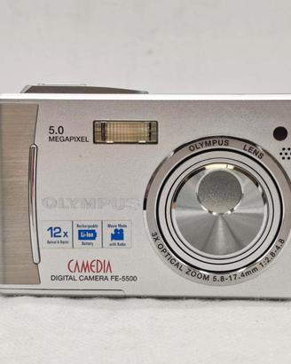 Olympus CAMEDIA FE-5500 5.0MP - Silver