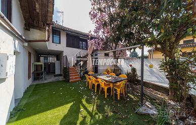 Appartamento a Barzanò Via Interna 2 locali