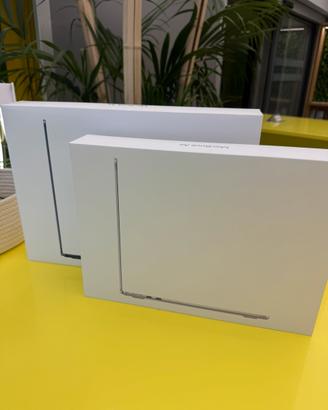 Macbook Air M4 16/256 GB 13 Pollici / NUOVO