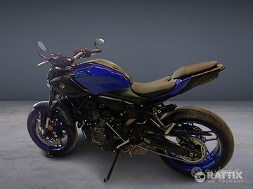 YAMAHA MT-07 690