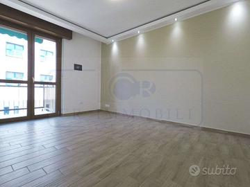 DUE LOCALI ARREDATO DI SOLA CUCINA