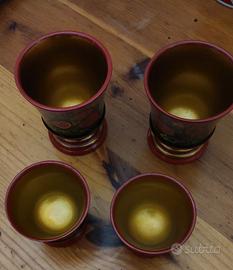 Bicchieri russi in legno laccato 