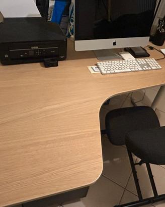 Scrivania IKEA   altezza variabile