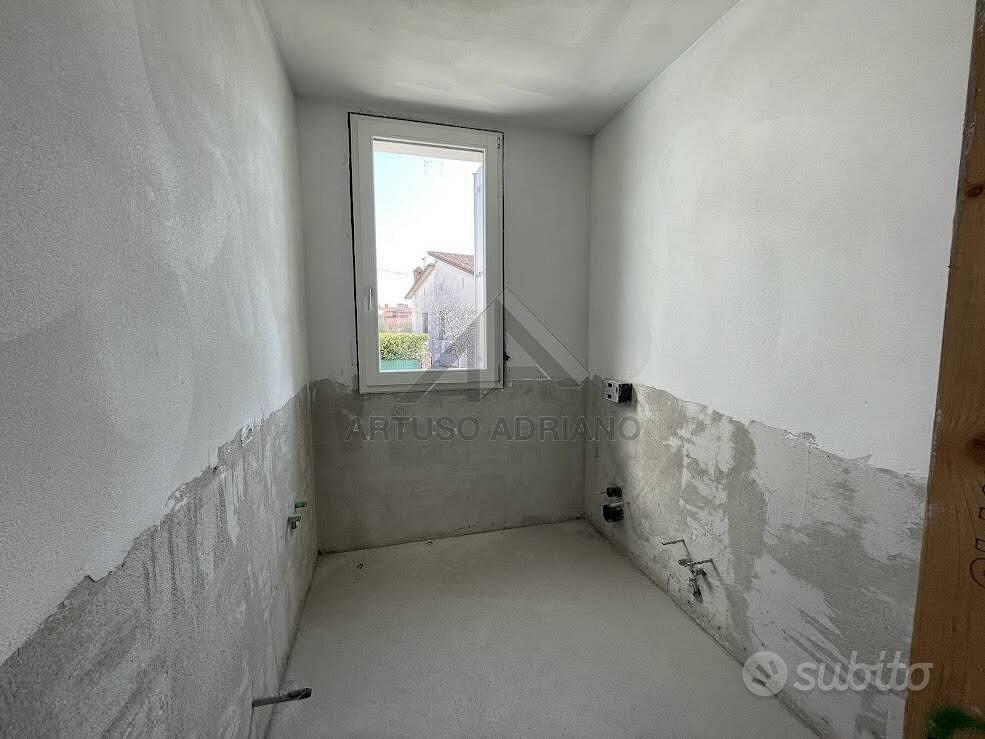 Appartamento di 125 m² con 3 locali e box auto dop - Vista 6