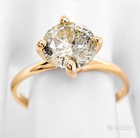 Anello di diamanti con certificazione