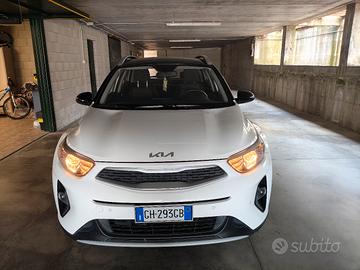 auto neo patentato 