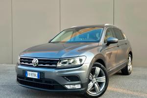 Volkswagen Tiguan 2.0 TDI DSG Business BlueMotion 