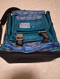 zaino da montagna o scuola