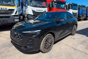 Audi Sq5 nuova da immatricolare 2026