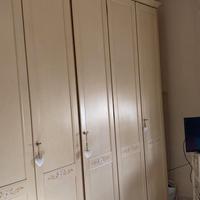 Armadio parete attrezzata tavolo