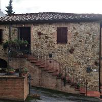 Terratetto con ampio giardino ed annesso