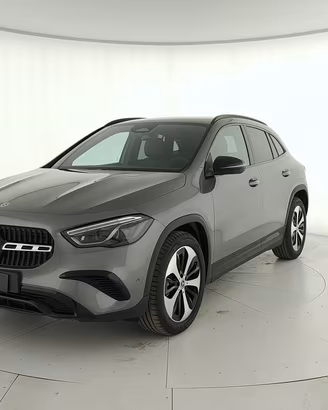 MERCEDES-BENZ GLA 200 d Progressive Extra auto