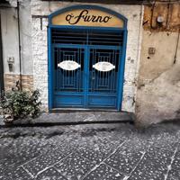 Napoli centro via Cedronio