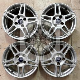 Cerchi 15 originali Ford Ecosport BMax Fiesta