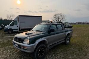 Mitsubishi L200 2.5TDI 4x4 CINGHIA ROTTA!