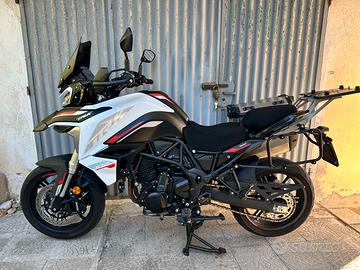 benelli Trk 702