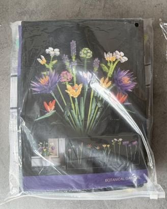 Tropical flower bouquet building block
