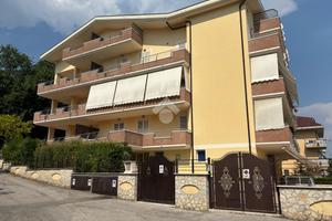 3 LOCALI A CASTELLALTO