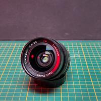 Carl Zeiss Distagon 25mm f/2.8 T* (Attacco C/Y)
