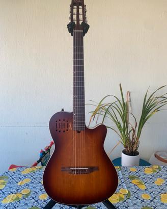 Godin Multiac Nylon Encore Sunburst