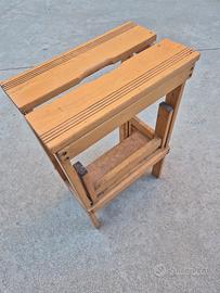 Sgabello in legno 3 gradini pieghevole.