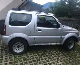 Suzuki jimny 2003 16v