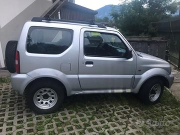 Suzuki jimny 2003 16v