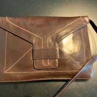 Borsa/pochette in  pelle marrone vintage Fendi