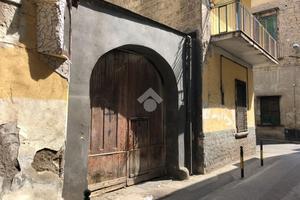 2 LOCALI A CASAVATORE