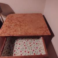 comodino arte povera