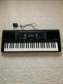 Yamaha PSR E-363