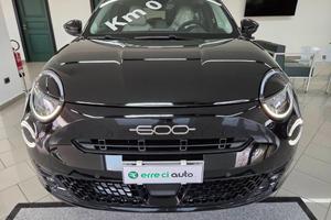 FIAT 600 Hybrid 110 CV DCT MHEV La Prima