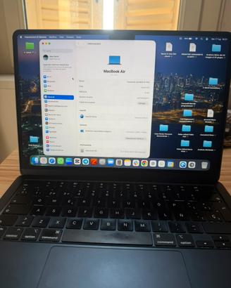 MacBook Air M2 13,6” (2022) | 8 GB RAM | 256 GB