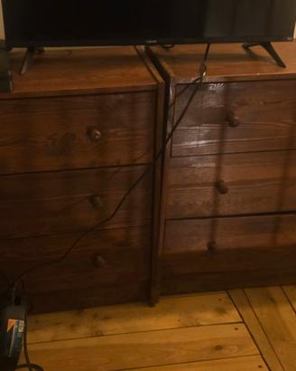 cassettiere in legno 