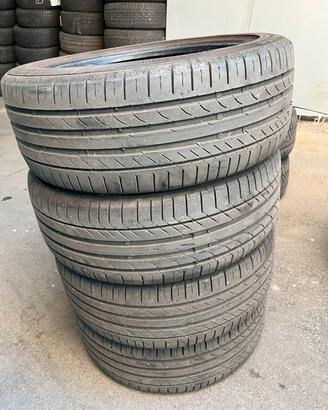 215 45 17 estive Continental