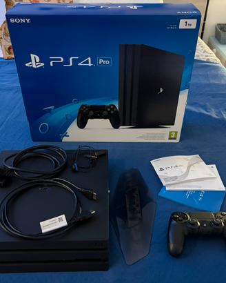 PS4 Pro 1TB Completa Scatola Originale