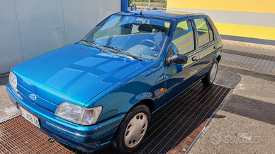 FORD Fiesta pochi km e costo zero