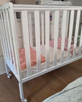 Culla/Lettino con rotelle+materasso